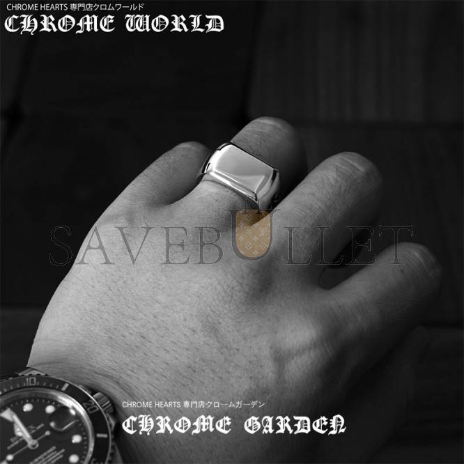 Ch**me He**ts big pj cross ring