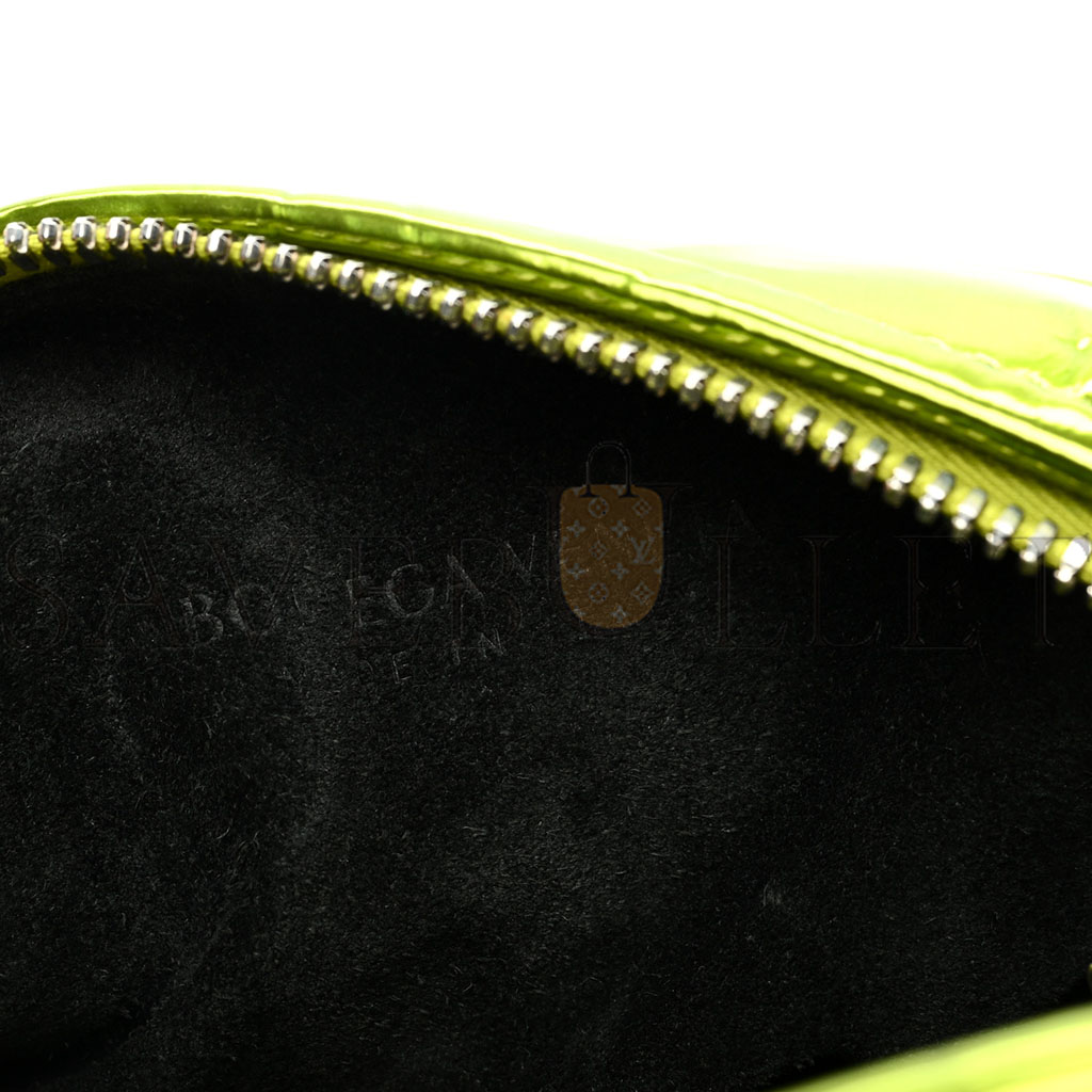 bo*te*ga Ve*ne*ta metallic crushed calfskin mini jodie chlorophyll (26*13*5cm)