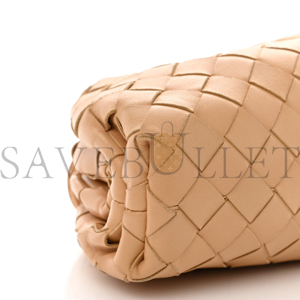 bo*te*ga Ve*ne*ta nappa intrecciato the mini pouch almond (22*13*6cm)
