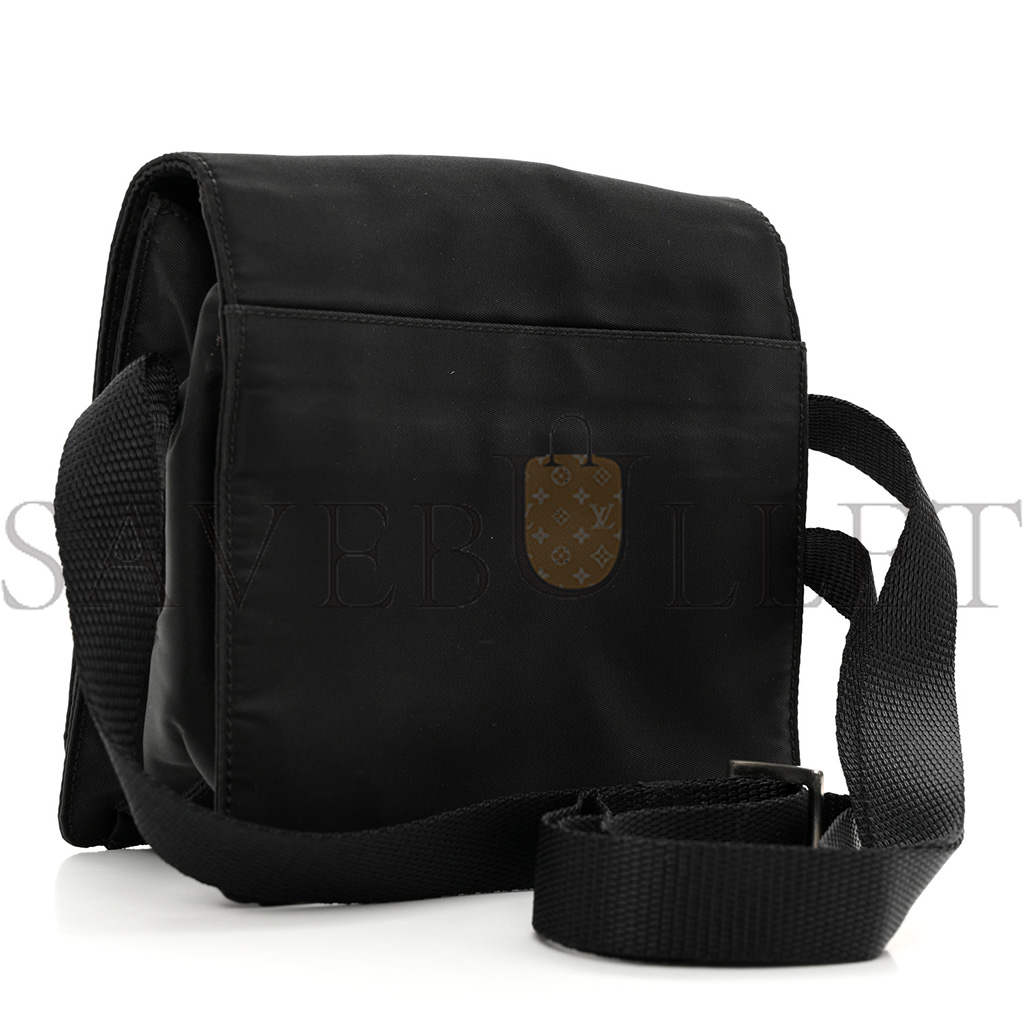 Pra*a nylon flap messenger bag black (15*15*8cm)