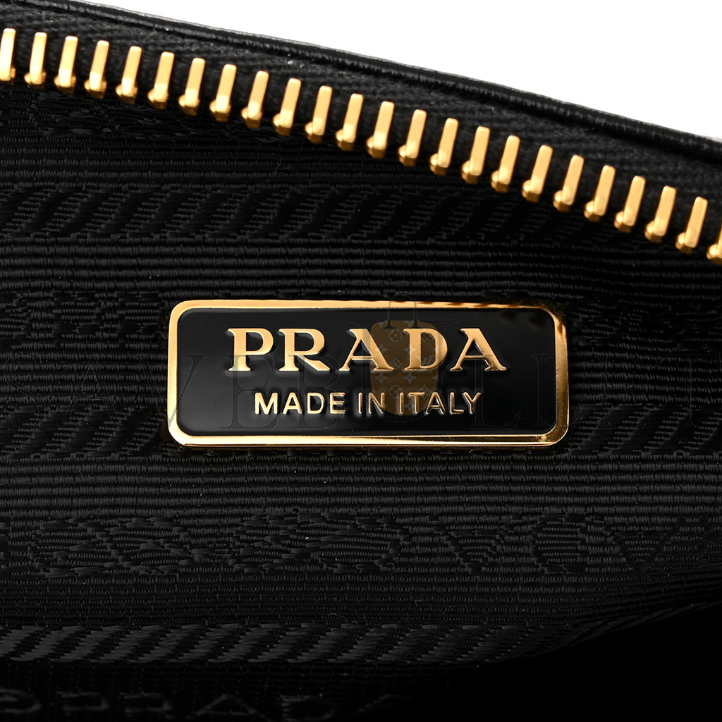 Pra*a vitello shine brushed calfskin re-edition 2002 shoulder bag black (24*10*6cm)