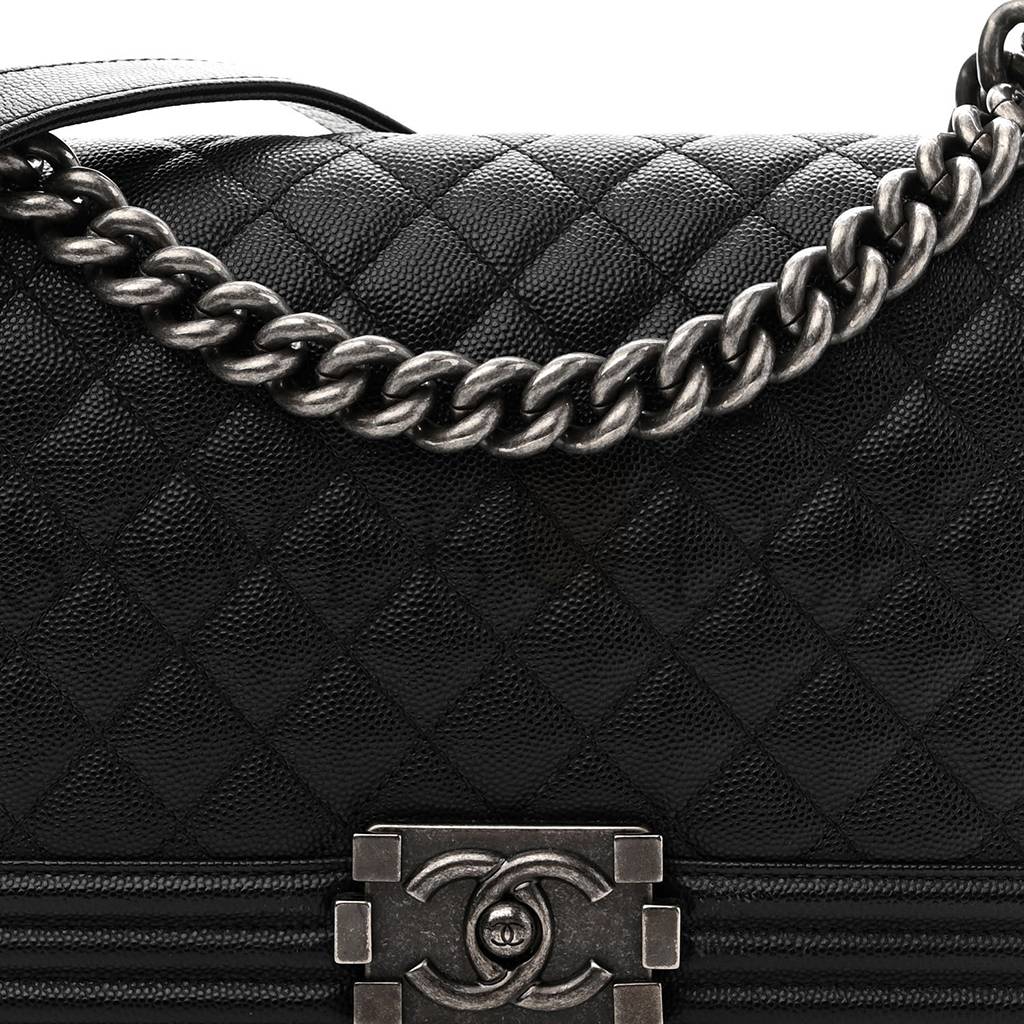 Ch*el caviar quilted medium boy flap black silver hardware (25*15*8cm)